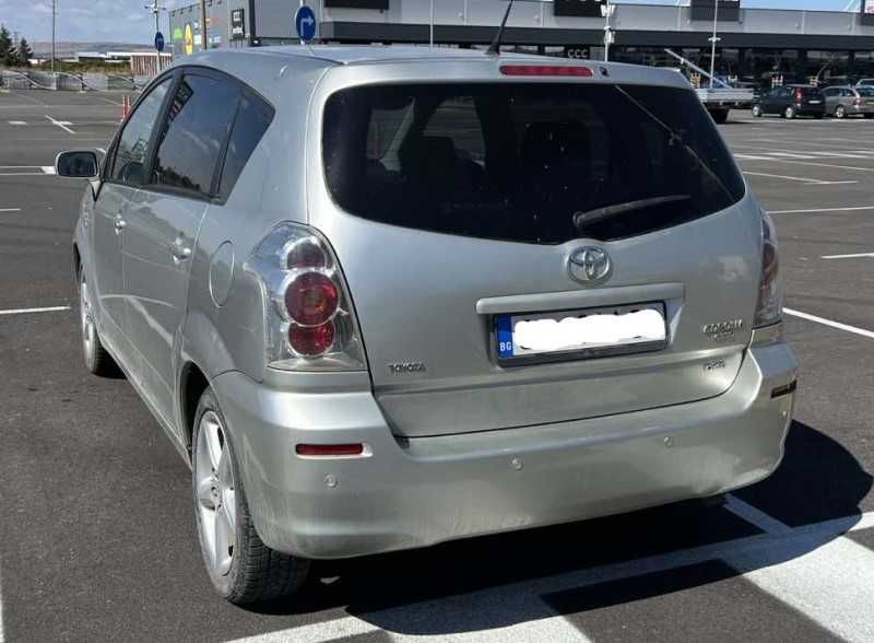 Продавам Toyota Corolla Verso