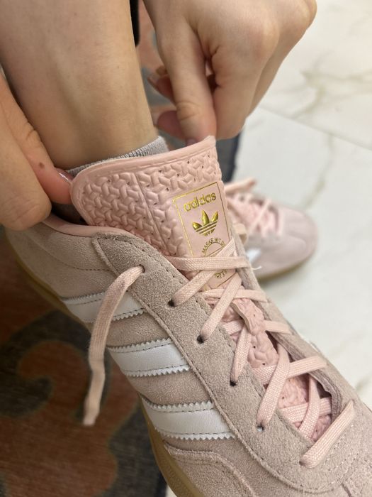 Кроссовки adidas gazzele
