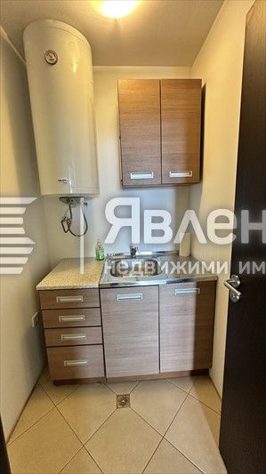 Дава се под наем Офис в Варна, Чайка - 137 кв.м за 1370 € - Снимка #7