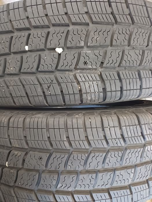 Гуми 225/75/16С  Вредештайн