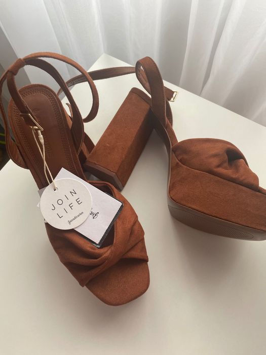 Sandale Stradivarius