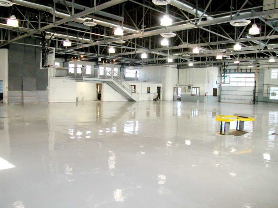 Промышленные полы, стяжка бетон вертолёт, Шлифовка бетона, топинг полы