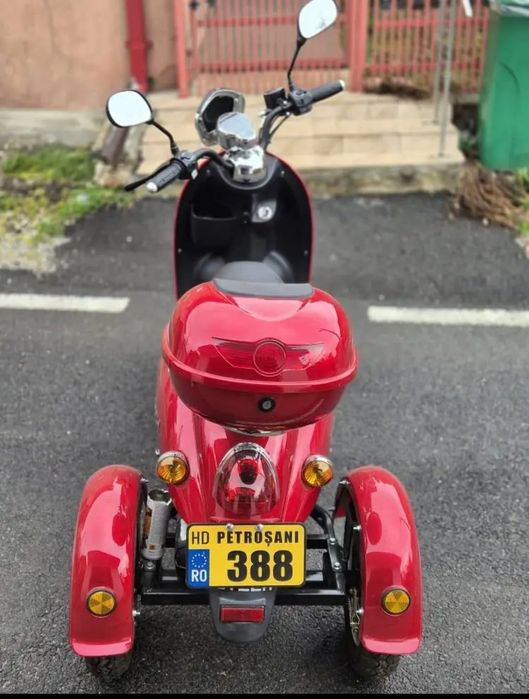 Vând Tricicleta electrica ZTECH