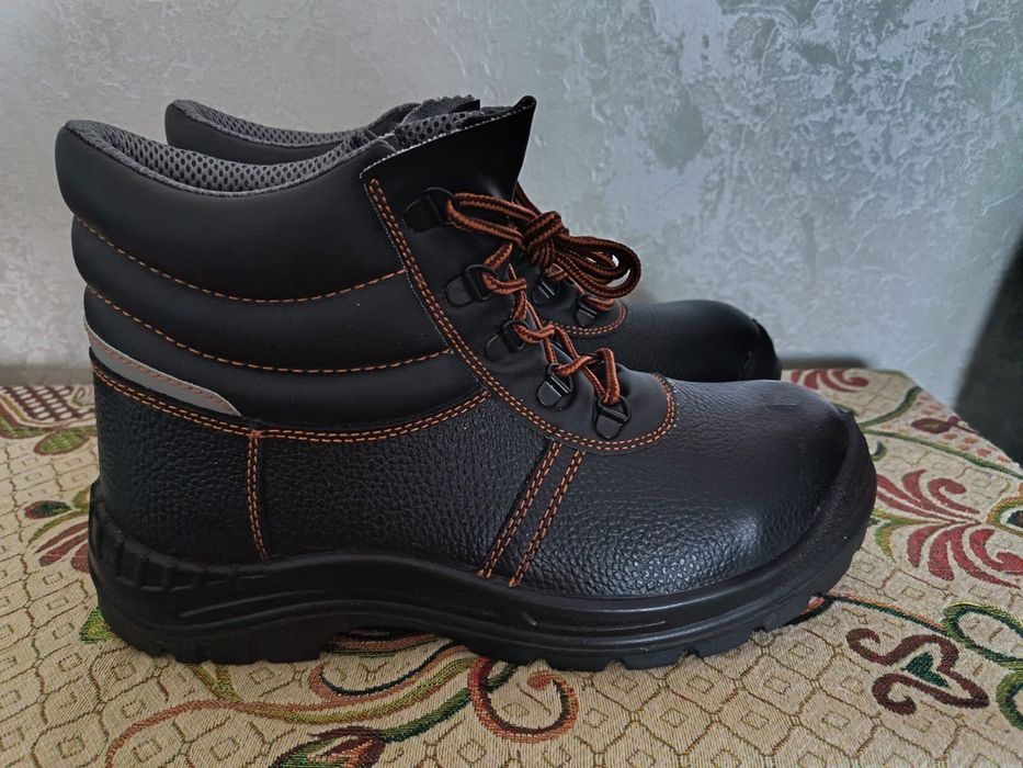 Новая Спец обувь