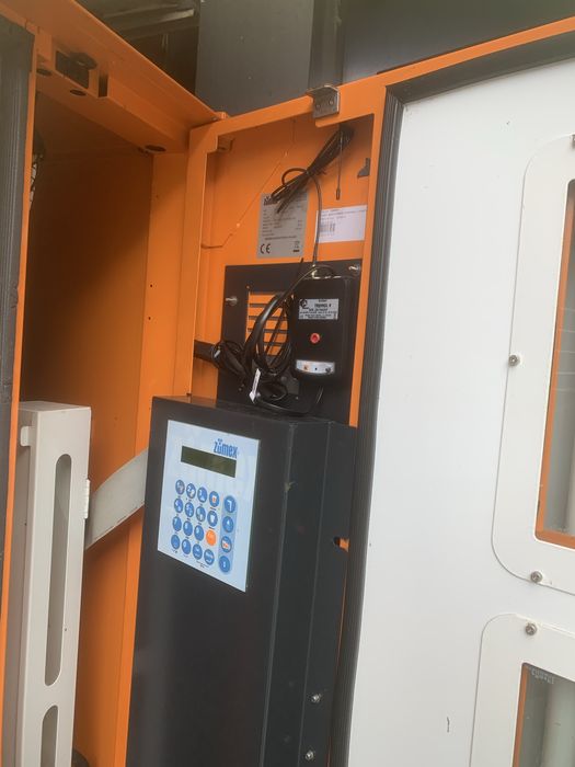 Zumex вендинг портокал