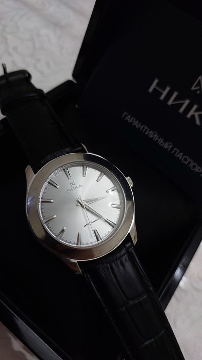 Продам ника часы серебро 925