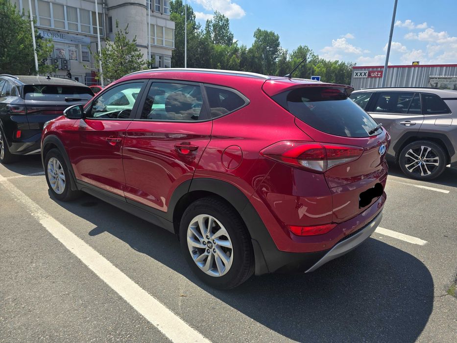 Hyundai Tucson 2.0 CRDI 4WD 6MT Style
