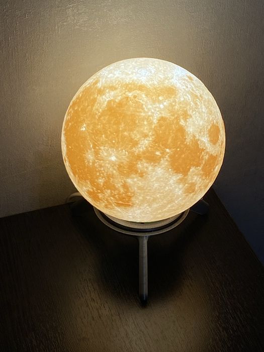 Светильник луна