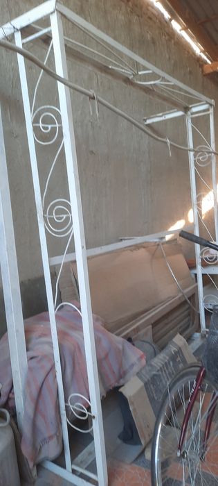 Каравот  тапчан  сотилади