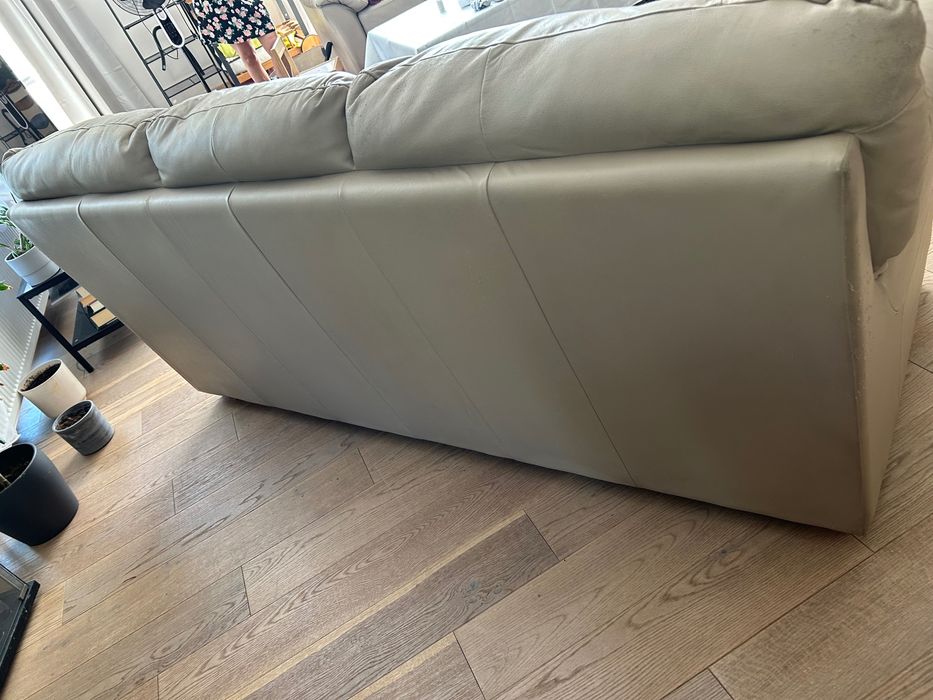 Кожен диван 2броя естествена кожа бежов