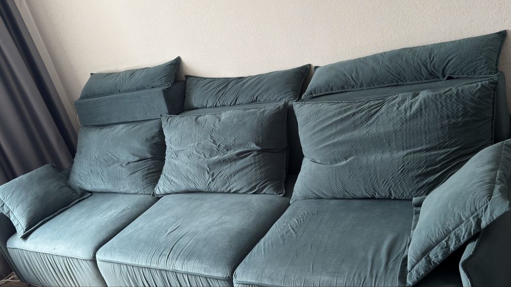 Продам большой диван