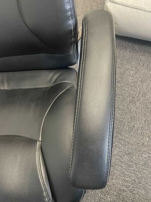 Ергономичен директорски стол