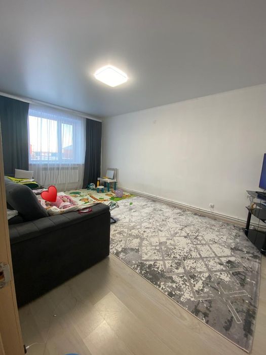 Продаётся дом на земле.