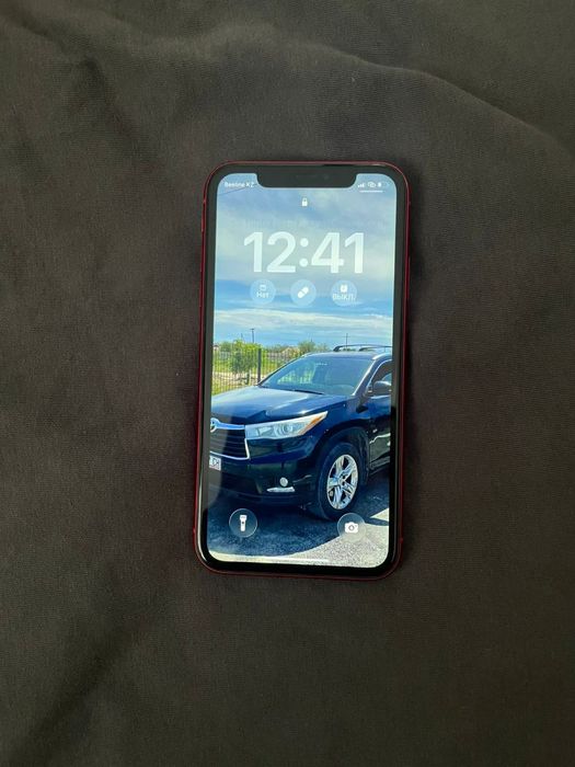 Iphone 11 сатылады