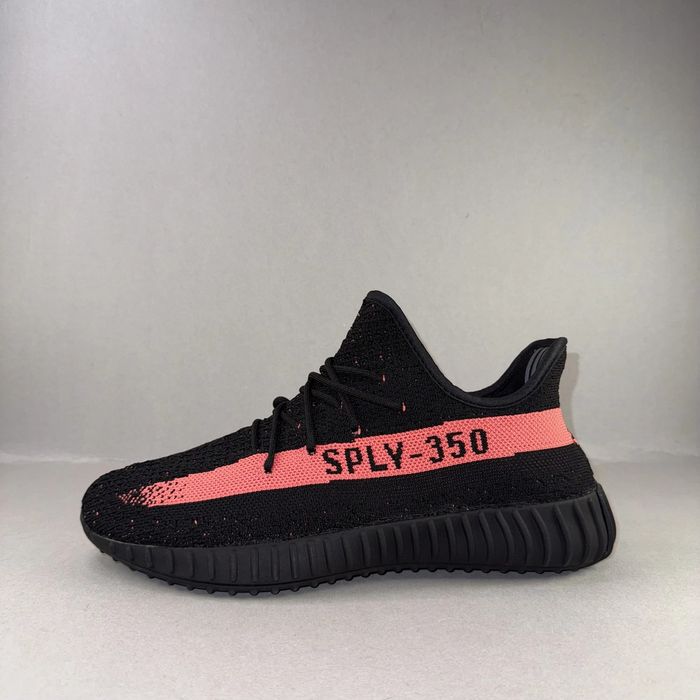 Adidas Yeezy Boost 350 V2 "Core Black Red" - НОВА НАЛИЧНОСТ!