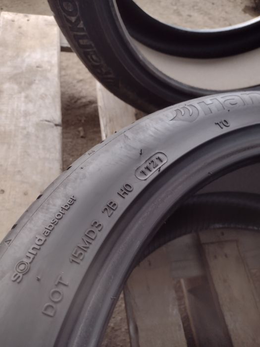 Hankook S1 EVO3  2бр.235/40/19 дот1121