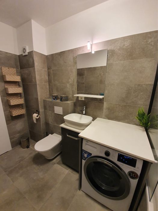 Proprietar - inchiriez Apartament 2 camere