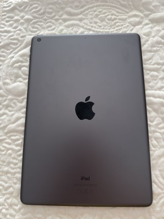 Ipad 8th gen 128gb Baterie in state excelenta Ca noua