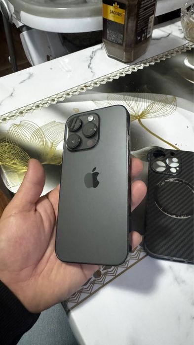 Айфон 14 про продам в хорошем состоянии