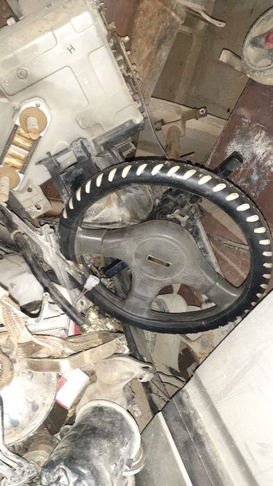 Авто запчасти  мазда 626