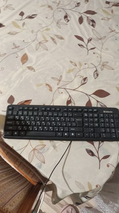Продам клавиатуру за 2000 тенге