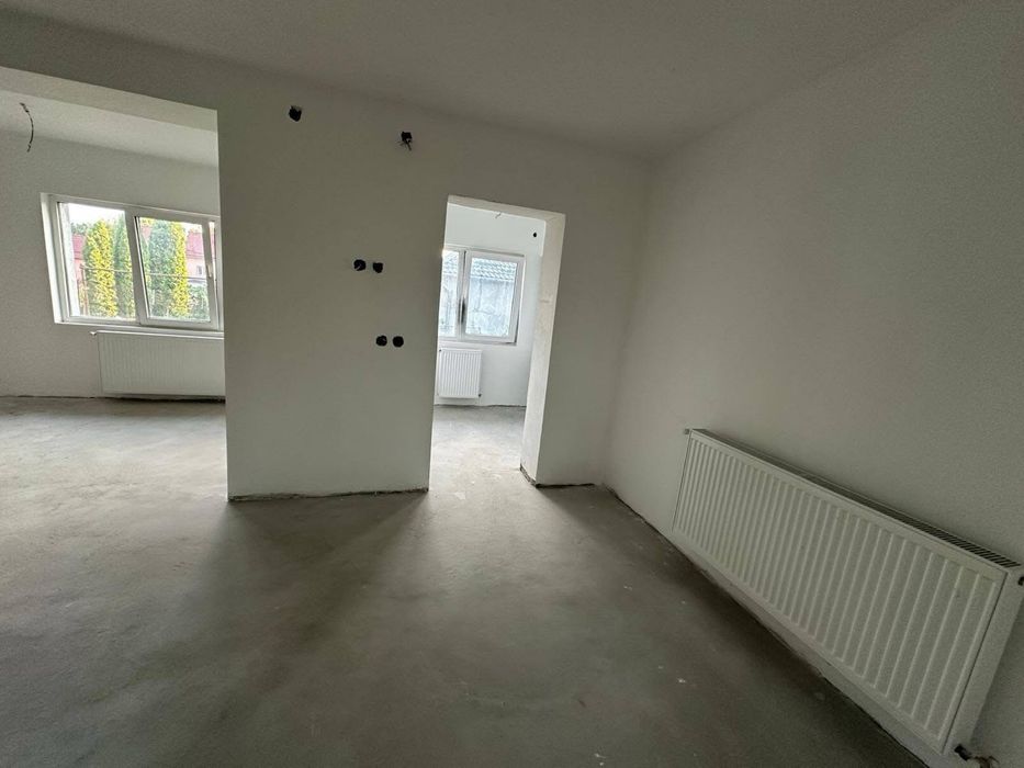Vand casa: localitatea caseiu, jud cluj