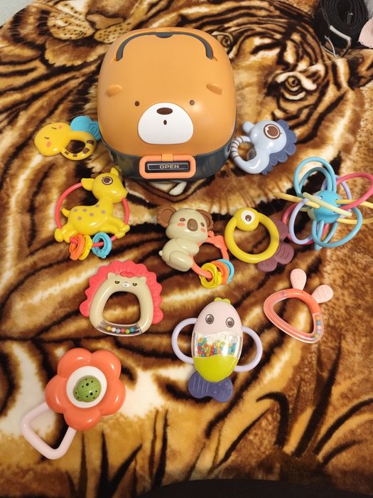 Куфар с дрънкалки