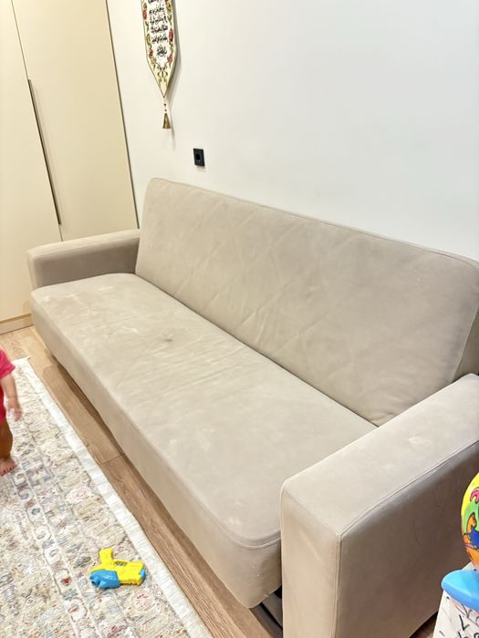 Продам диван embawood