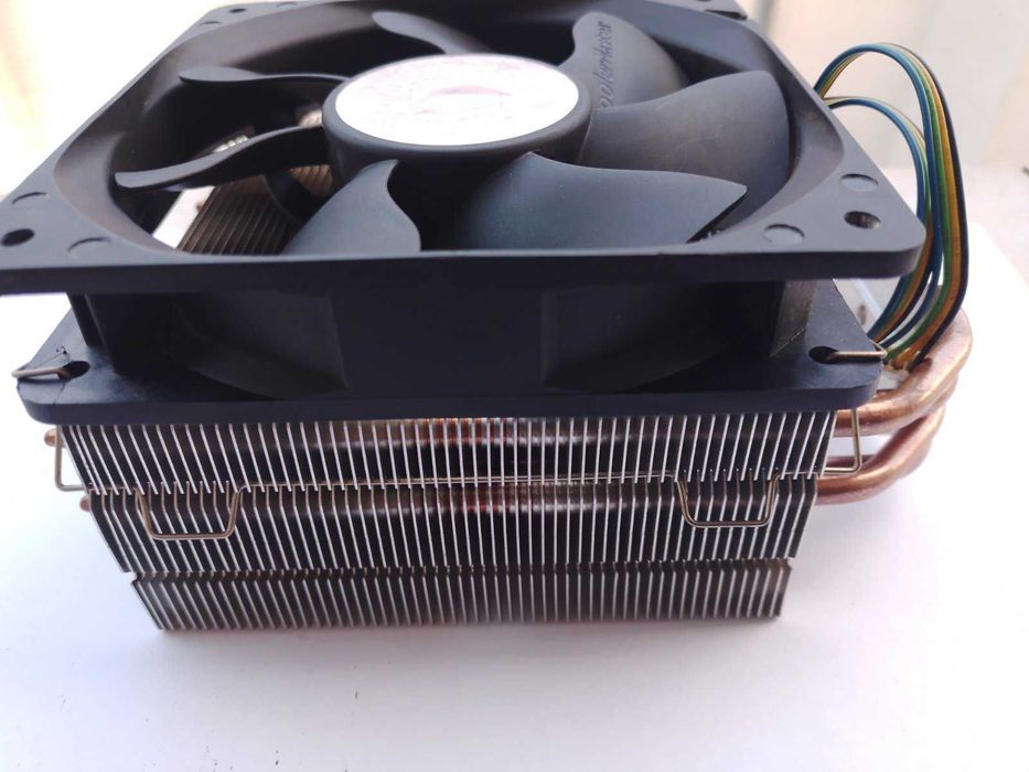 Охладител за процесор Cooler Master Hyper 212 Plus