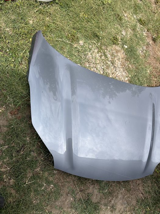 Capotă motor kia sportage.