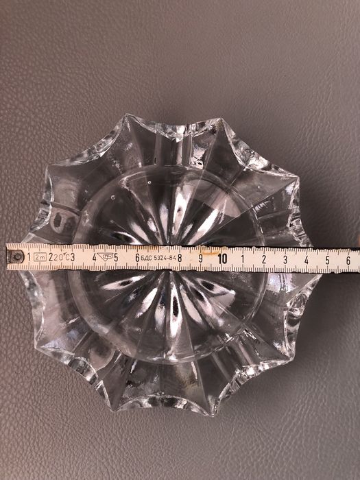 Масивен кристален пепелник