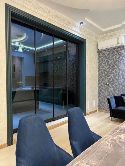 Стеклянные раздвижные системы | Двери купе Surma Loft Eshik