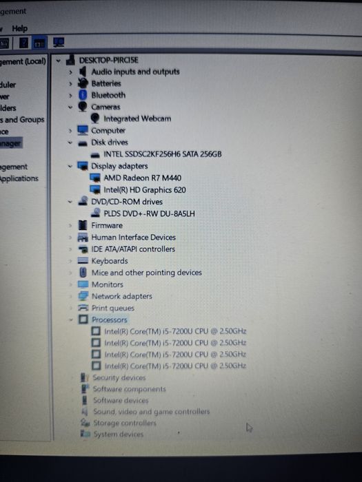 Laptop Dell Inspiron model P66F I5 gen 7 8 giga ram ssd 256