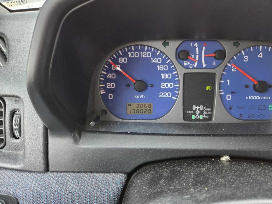 Mitsubishi pajero pinin