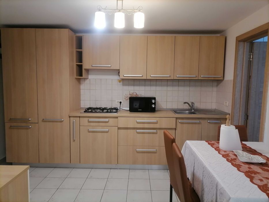 Proprietar inchiriez apartament in Piata Balcescu vis-a-vis de Grigore Moisil