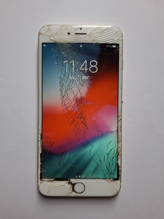 Телефон Apple Iphone 6 Plus