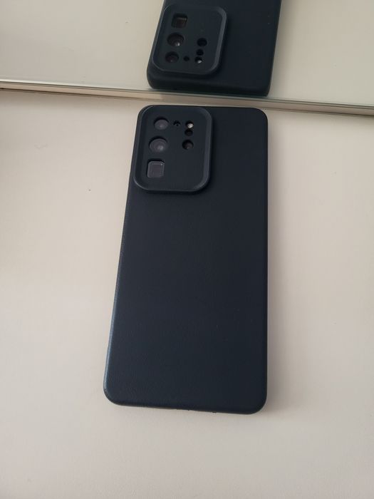Продам Samsung Galaxy S20 Ultra 5G 12/128gb.