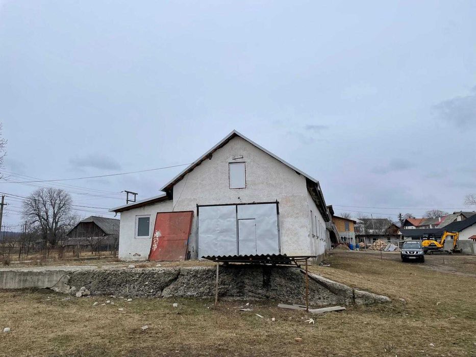 Hala de vanzare Ilisesti