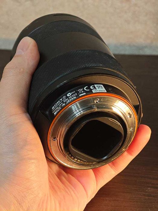 Sony 16-35 mm  f/ 2.8