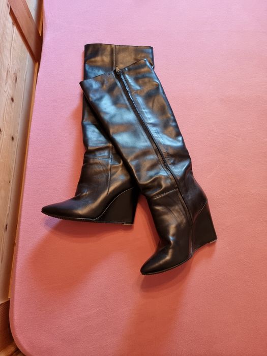 Cizme lungi din piele cu fermoar