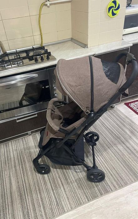 Коляска детская в отличном состоянии