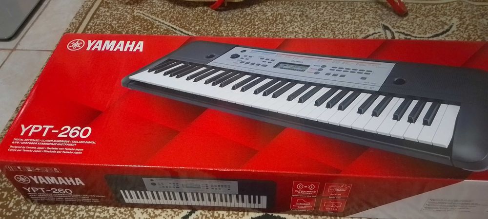 Синтезатор yamaha