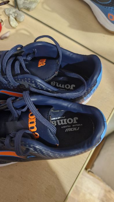 Кроссовки / футбольная обувь