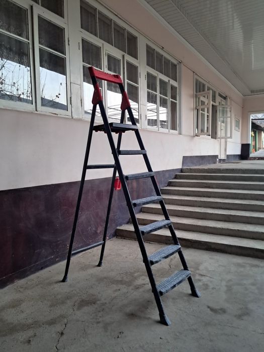 Лестница продаётся    Нарвон сотилади