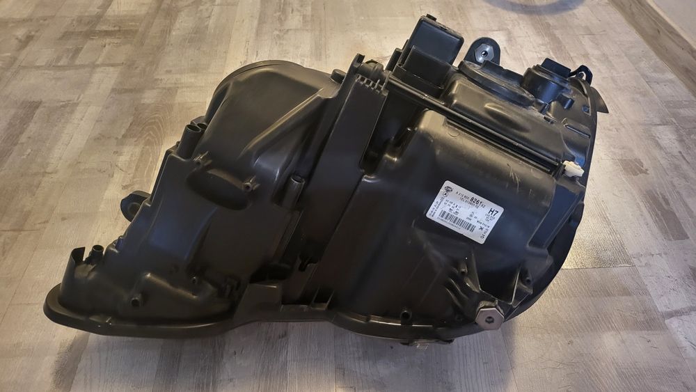 Far halogen Mercedes E Class w212