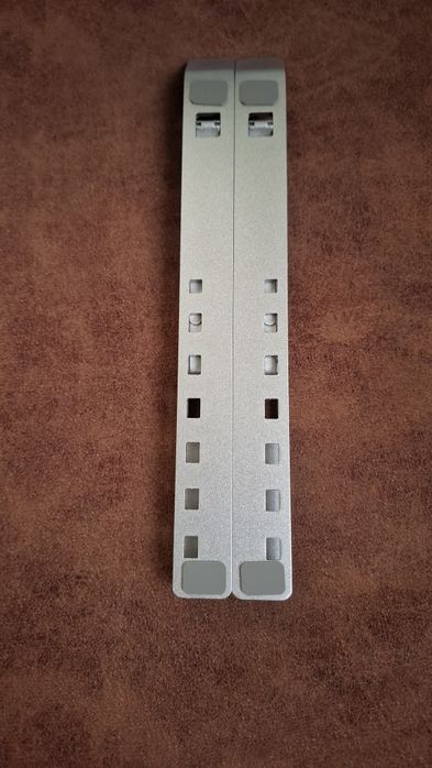 Стойка за таблет или Лаптоп