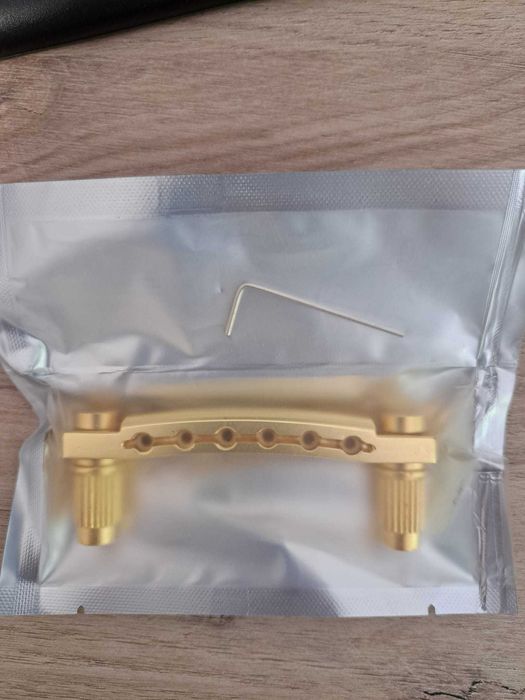 Bridge, Tailpiece, nut chitara electrica