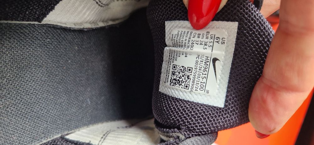 Оригинални маратонки Nike tn -2 чифта