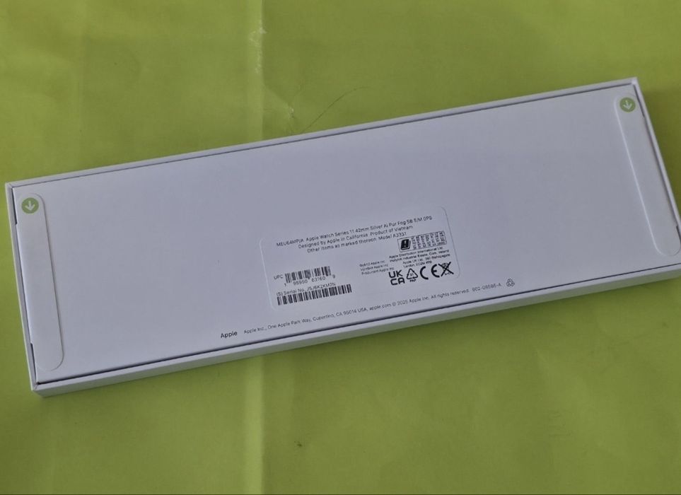 ЗАПЕЧАТАН 42mm Apple watch 11 BT Гаранция Yettel 2027 Silver | Purple