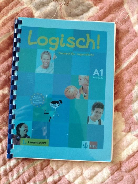 Logisch A1 rangli, Kursbuch va Arbeitsbuch 22 dona bor